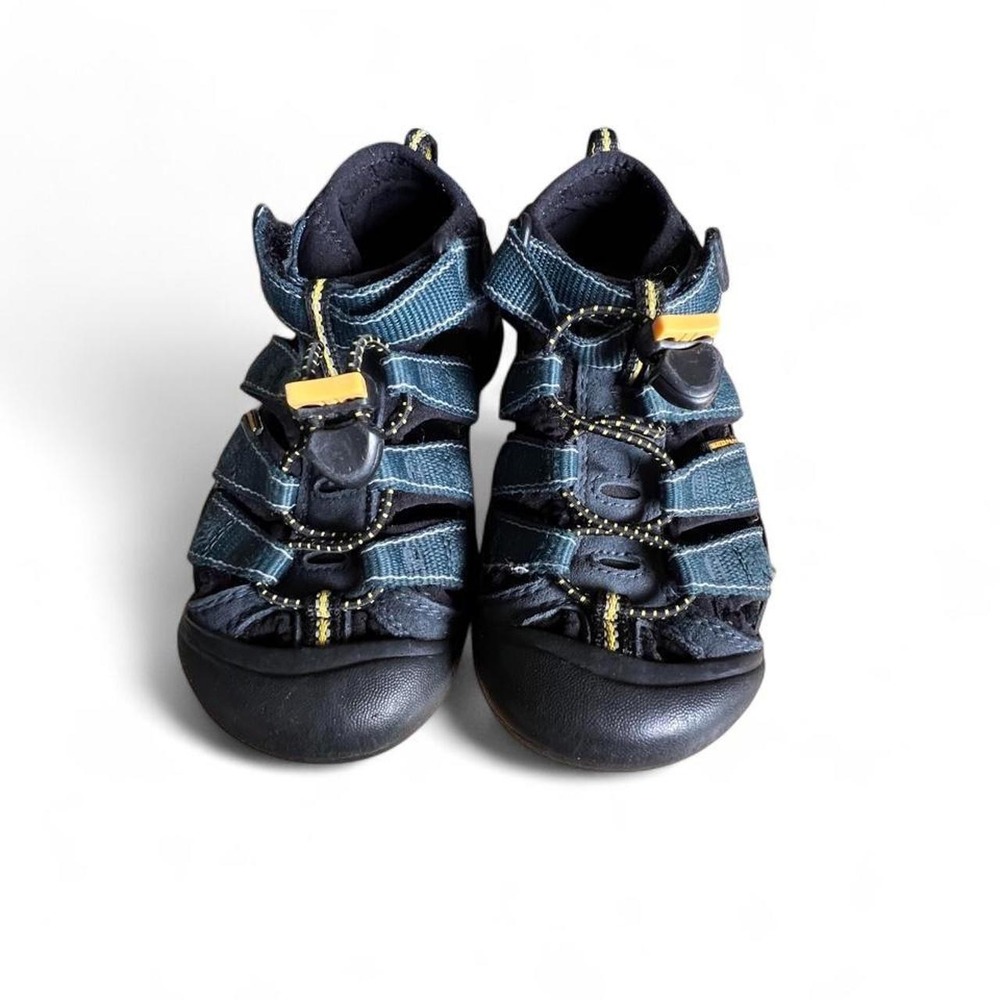 Keen Kids Newport H2 Waterproof Sandals US Kids Size 13 Navy and Yellow